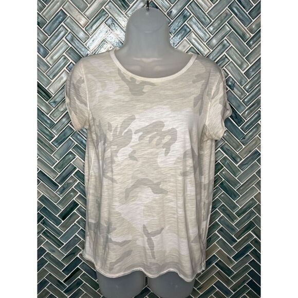 WE THE FREE CAMO CAMOUFLAGE BEIGE GRAY WHITE SHORT SLEEVE THIN SOFT T-SHIRT LG - Picture 1 of 11